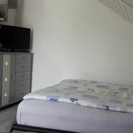 Gerda Weiss Apartment